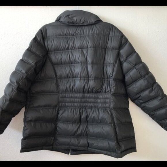 Micheal Kors Black Packable Down Jacket with Removable Hood Size S - Picture 3 of 5